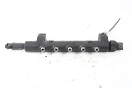 Рампа топливная в сборе с датчиком 2.5 Nissan Pathfinder (R51) 2006-2014 17520EB305 (9390)