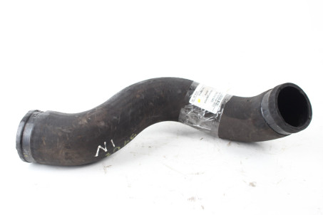 Патрубок інтеркулера гума Nissan Pathfinder (R51) 2006-2014 14463EB71A (9403)