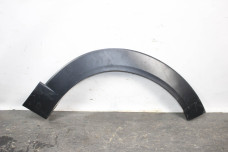 Накладка крыла передняя правая Mazda C-30 Mazda Другие модели DGH951W21 (98125)