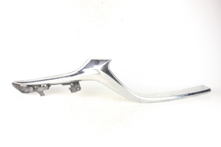 Молдинг решетки радиатора дефект RH 17- Mazda 6 (GJ) 2012-2018 GW6T507J0 (98142) хром