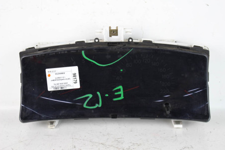 Щиток приборов дефект 1.4-1.6 МКПП Toyota Corolla E12 (E120) 2000-2006 8380002750 (98179)
