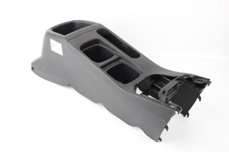 Консоль центральная Suzuki Vitara (LY) 2015- 7585054P005PK (98317)