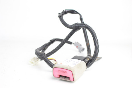 Замок ременя безпеки передній правий Lexus RX (AL10) 2009-2015 7323048340C0 (98376)