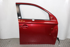 Двері передні праві дефект -15 Mitsubishi Outlander (GF) 2012- 5700B694 (98492)