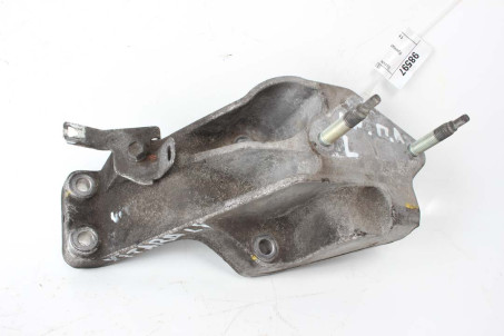 Кронштейн КПП 1.6 TDI Suzuki Vitara (LY) 2015- 1165162M00 (98597)