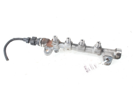 Рампа паливна з датчиком 1.6 TDI Suzuki Vitara (LY) 2015- 1573062M03 (98614)