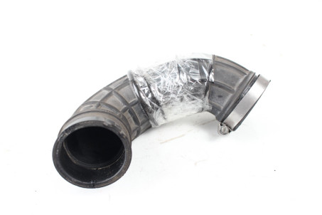 Патрубок воздушного фильтра 1.6 TDI Suzuki Vitara (LY) 2015- 1388255P00 (98619)