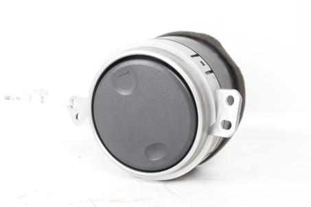 Дефлектор торпедо правий Mitsubishi Outlander (CU) 2003-2008 MR480821HC (98682)