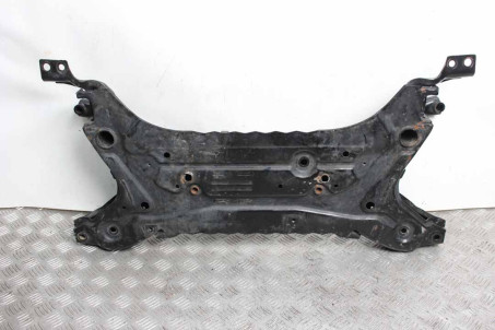 Балка передньої підвіски 2.4 19- Mitsubishi Outlander (GF) 2012- 4000A455 (98690)