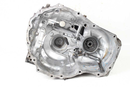 Корпус КПП центральный вариатор 2.5 Subaru Outback (BR) 2009-2014  (98746)