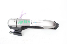 Ручка двері зовнішня лiва задня Toyota Auris 2012-2020 6920402210 (98832)