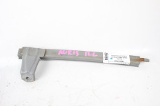 Направляюча скла передніх лівих дверей (задня) Toyota Auris 2012-2020 6740412280 (98982)