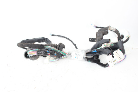Проводка двери передней левой Toyota Auris 2012-2020 821520Z130 (98983)