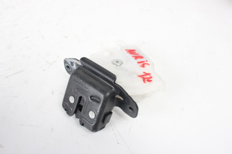 Замок крышки багажника Toyota Auris 2012-2020 6935002090 (99038)