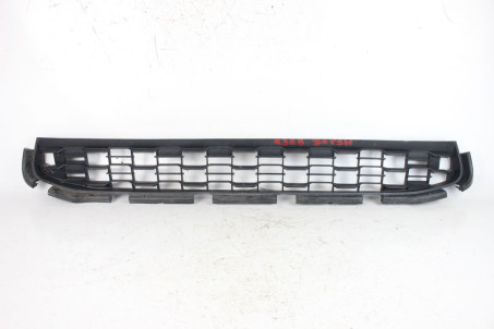 Решітка в бампер Mitsubishi Outlander Sport 2011-2022 USA 6402A272 (99055)