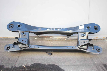 Балка задней подвески Toyota Auris 2012-2020 5120602050 (99432) хетчбек