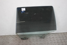 Скло двері заднє ліве дефект Subaru Forester (SG) 2002-2008 62011SA010 (99592)