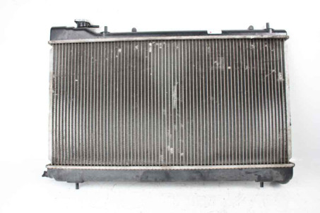 Радіатор основний не оригінал 2.0 АКПП Subaru Forester (SG) 2002-2008 45111SA030 (99796)