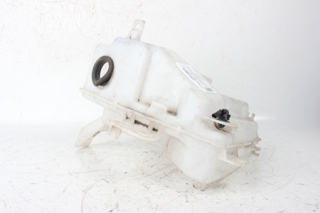 Бачок омивача під омивачі фар без датчика уровня Mitsubishi Outlander (GF) 2012- 8260A277 (99851)