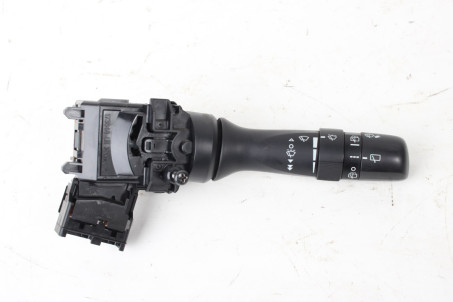 Переключатель подрулевой правый AUTO Subaru Forester (SJ) 2012-2018 83115FJ090 (99887)