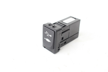 Блок AUX-USB Toyota Auris 2012-2020 861900D030 (99989)